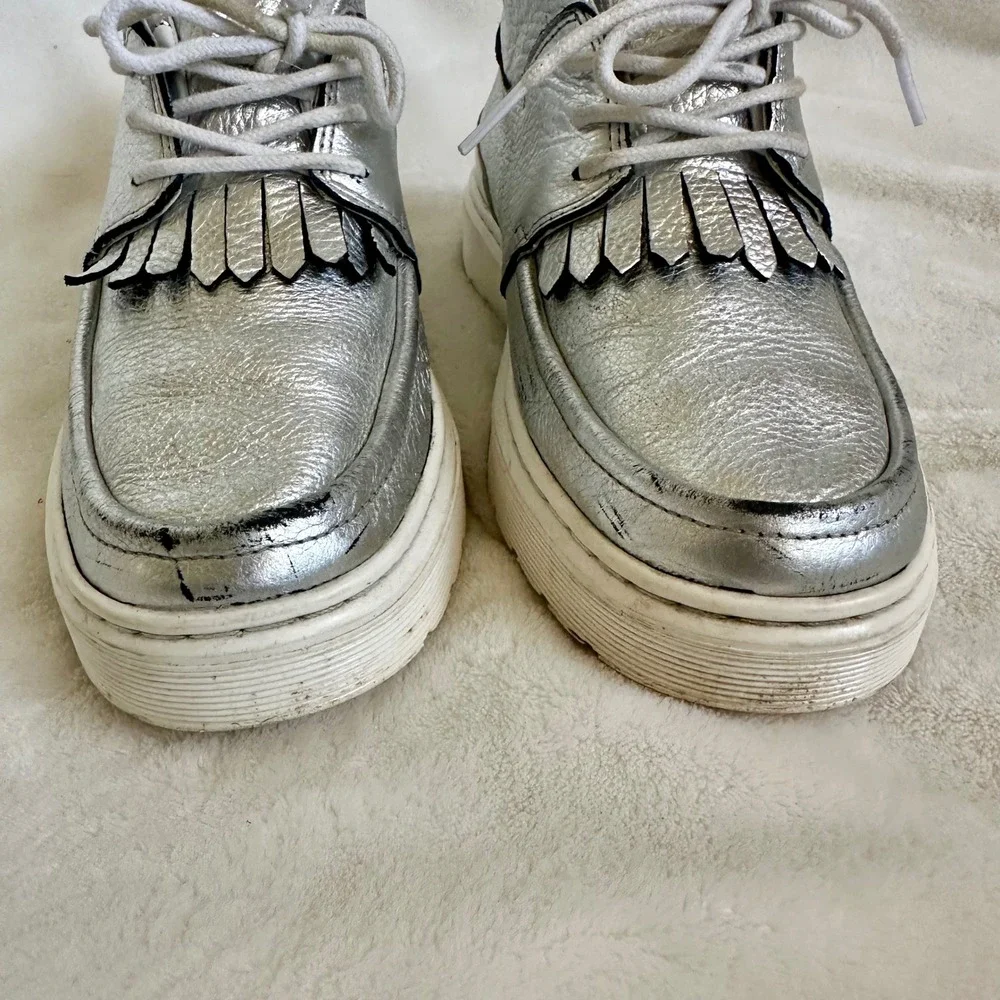 Dr. Martens Jemima Silver Metallic Kiltie Leather Chukka‎ Boots Women's Size 7